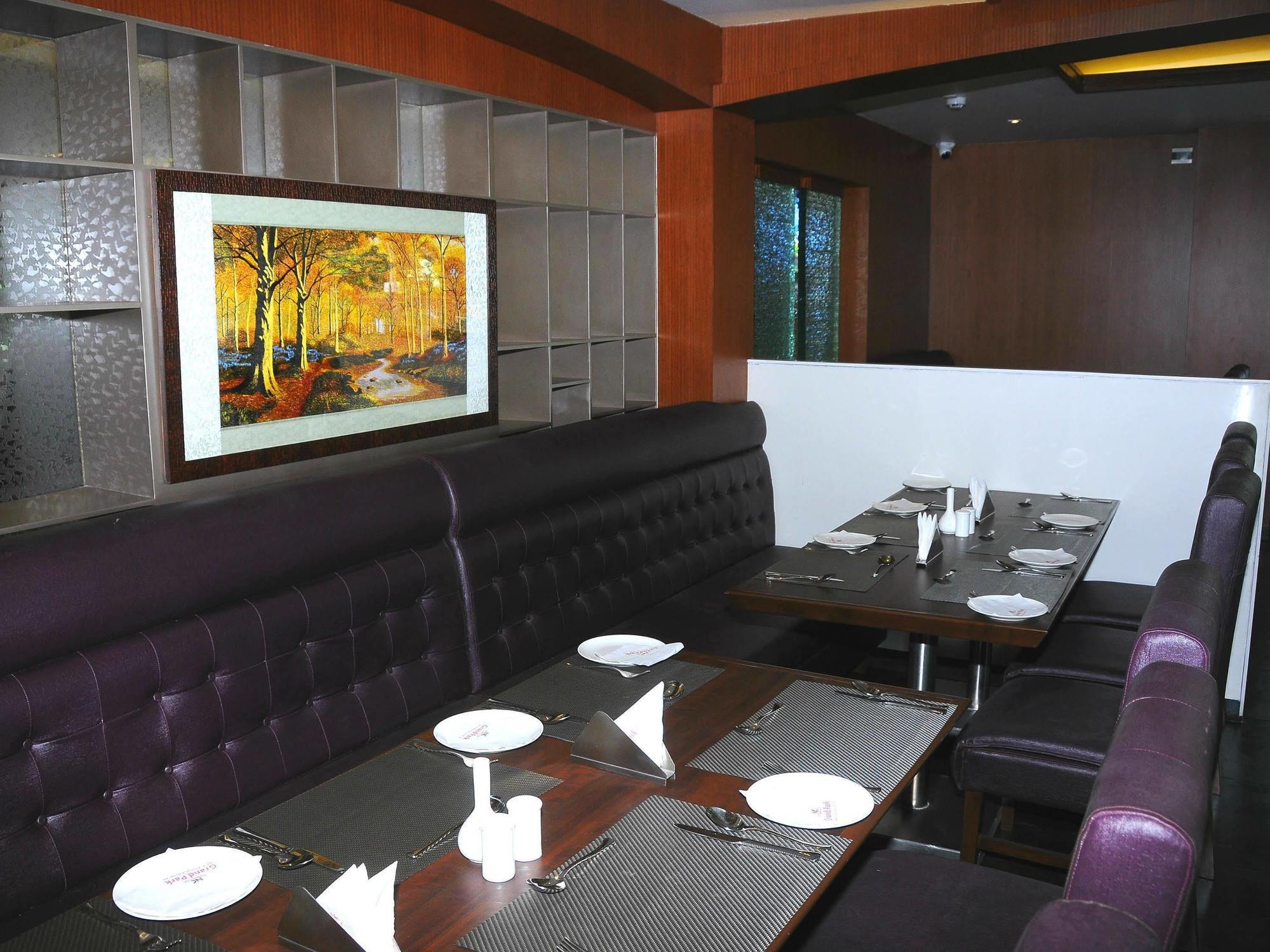 Hotel Nk Grand Park Airport Hotel Chennai Exterior photo