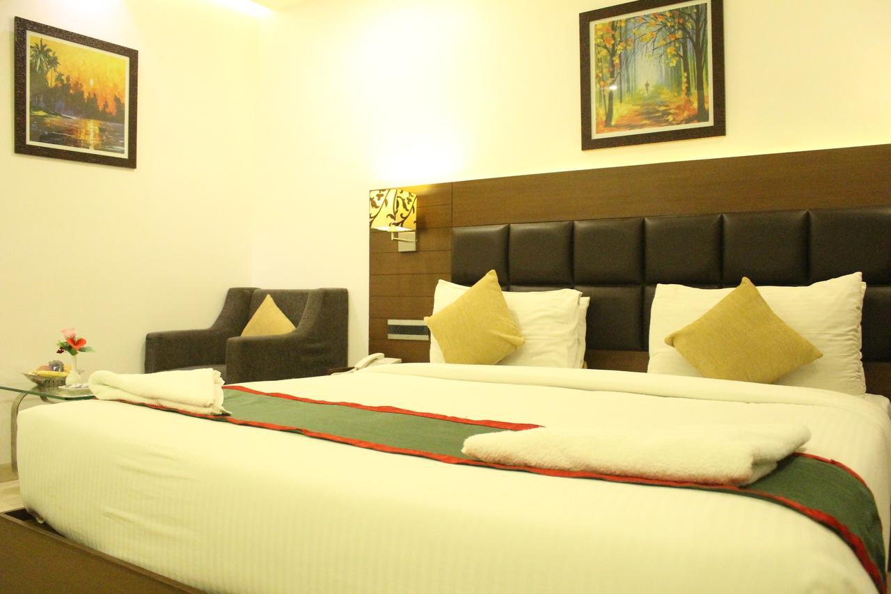 Hotel Nk Grand Park Airport Hotel Chennai Exterior photo