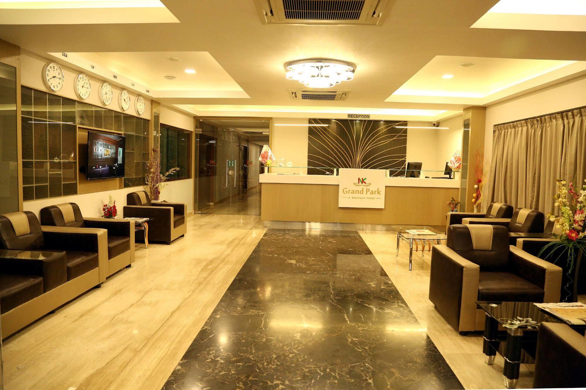 Hotel Nk Grand Park Airport Hotel Chennai Exterior photo
