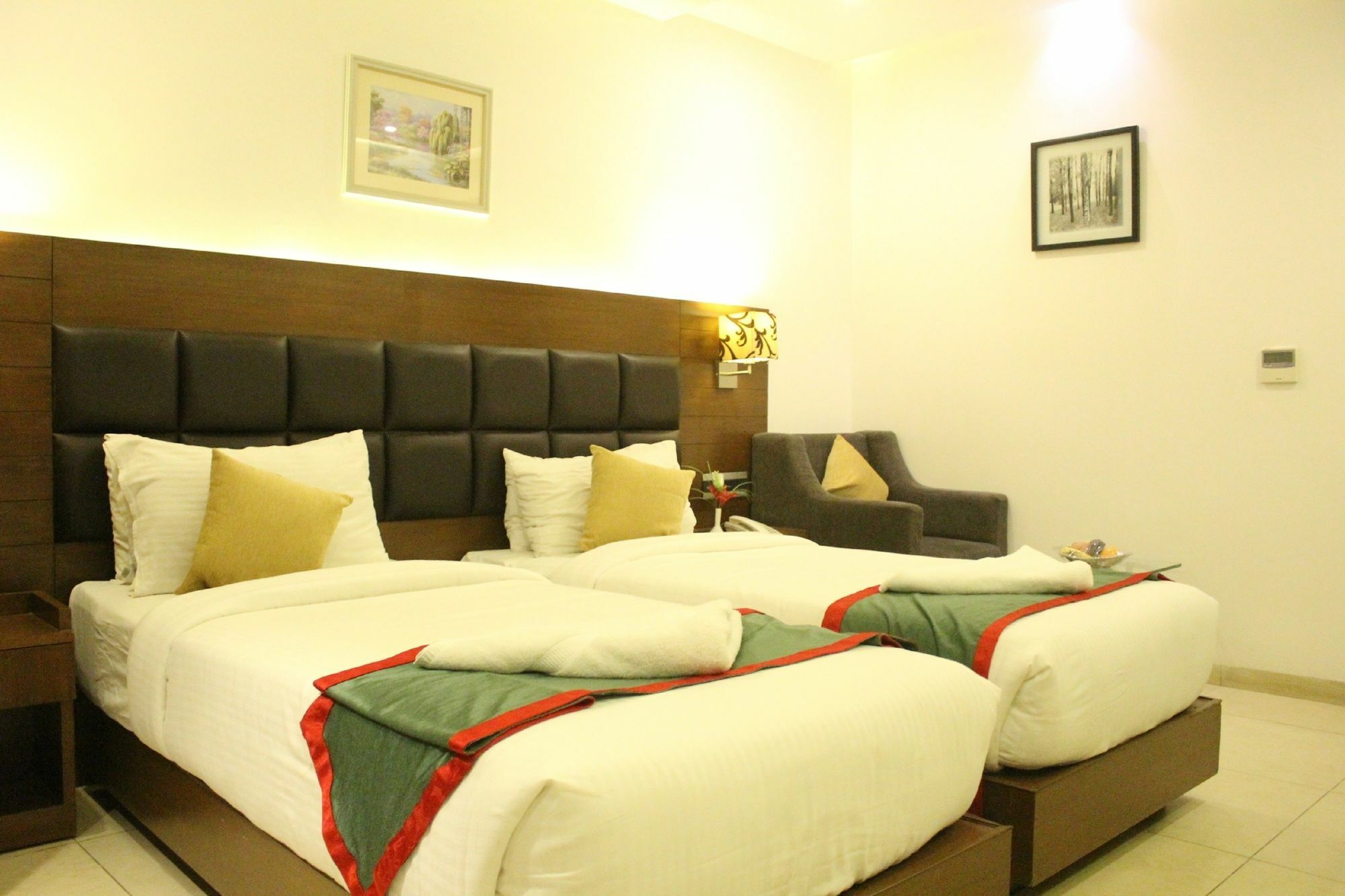 Hotel Nk Grand Park Airport Hotel Chennai Exterior photo