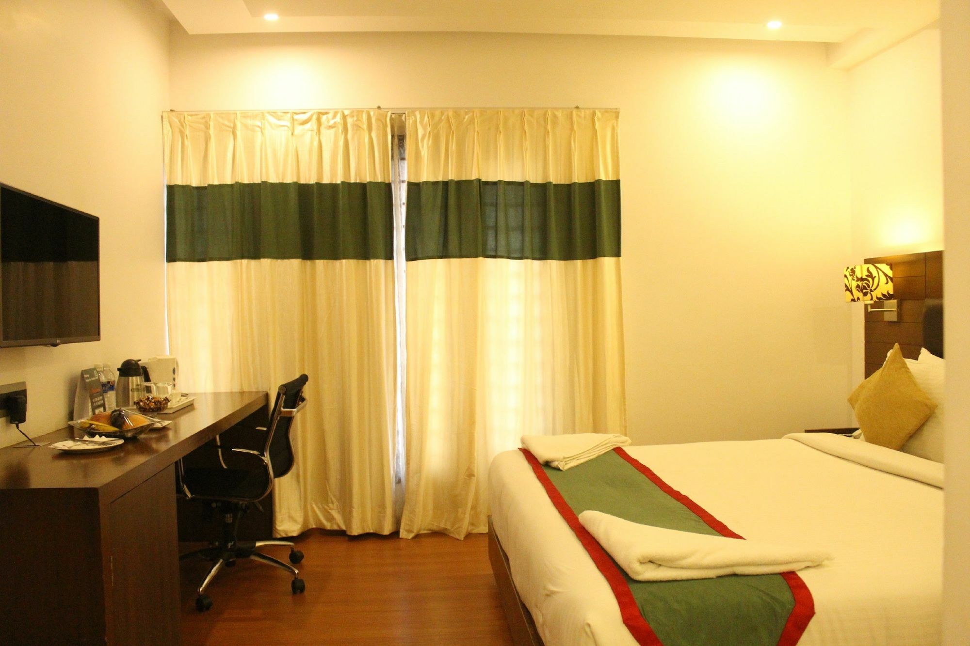 Hotel Nk Grand Park Airport Hotel Chennai Exterior photo